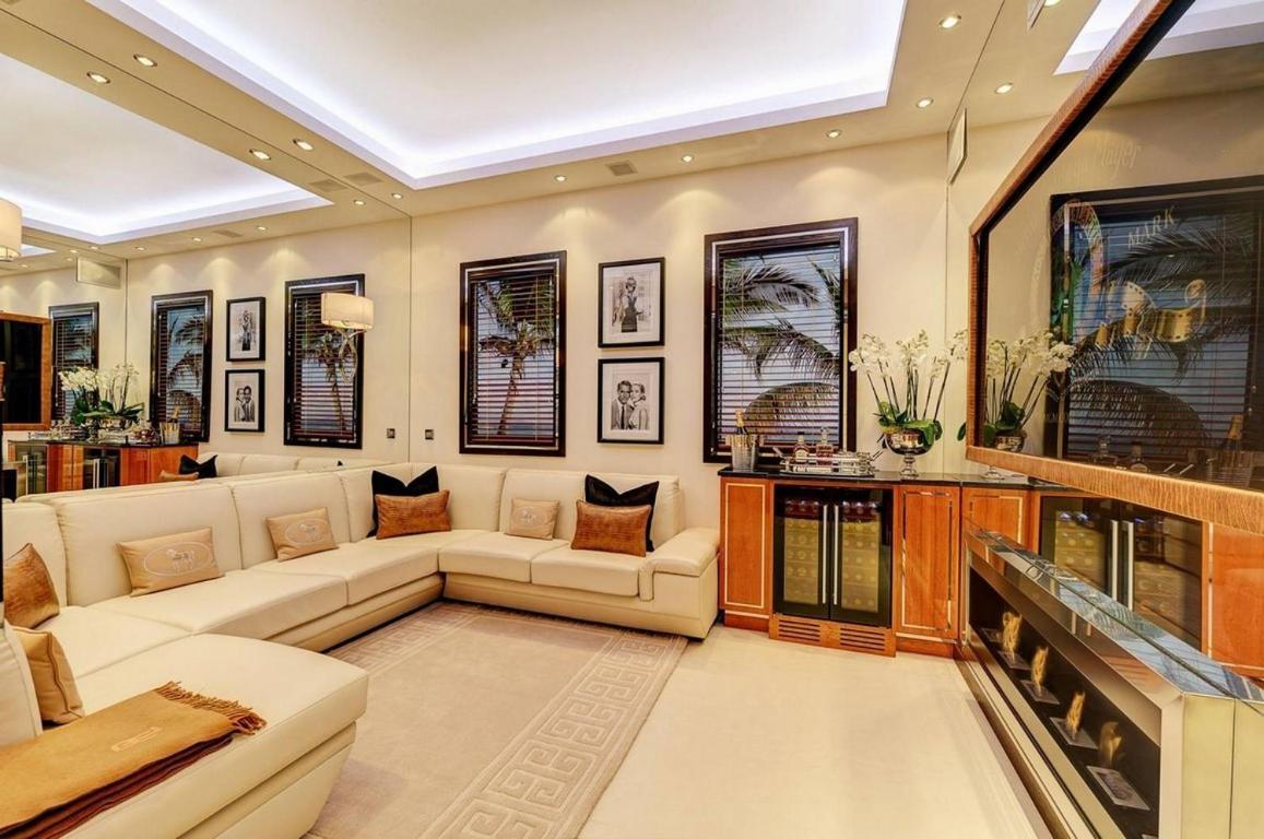 Albert R With Nice Location Apartment